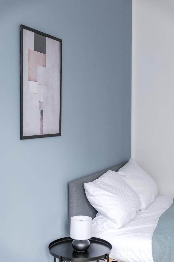 Flats 4 You, Moderne City Wohnung Naehe Hbf, Due-Messe 20 Min, Netflix, Kueche Duisburg Exterior foto